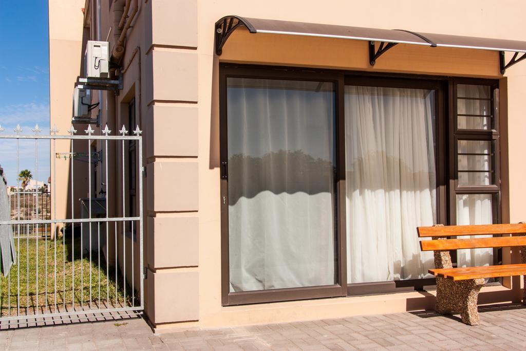 The Singing Seagull Apartment Велдриф Екстериор снимка